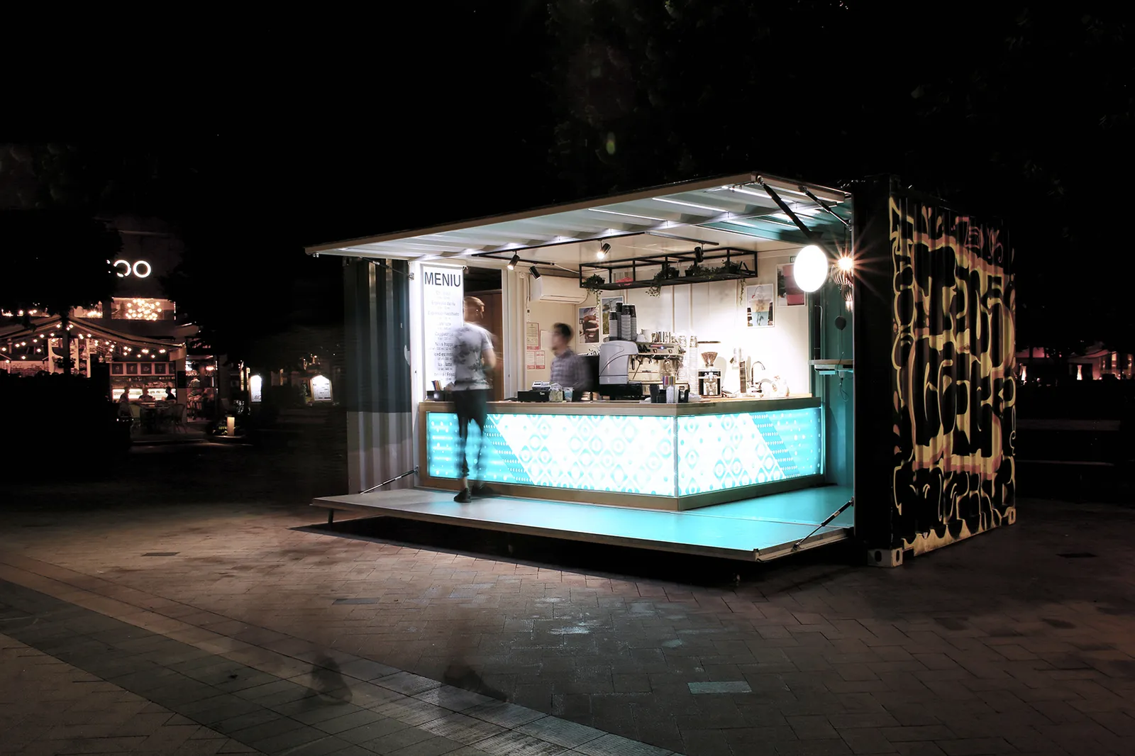 Containerul cu cafea