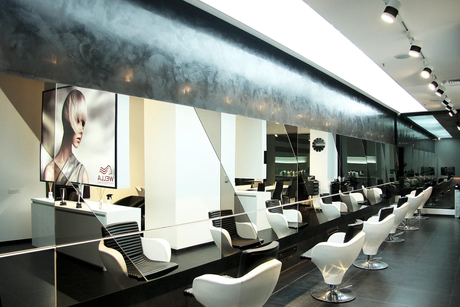Extindere salon